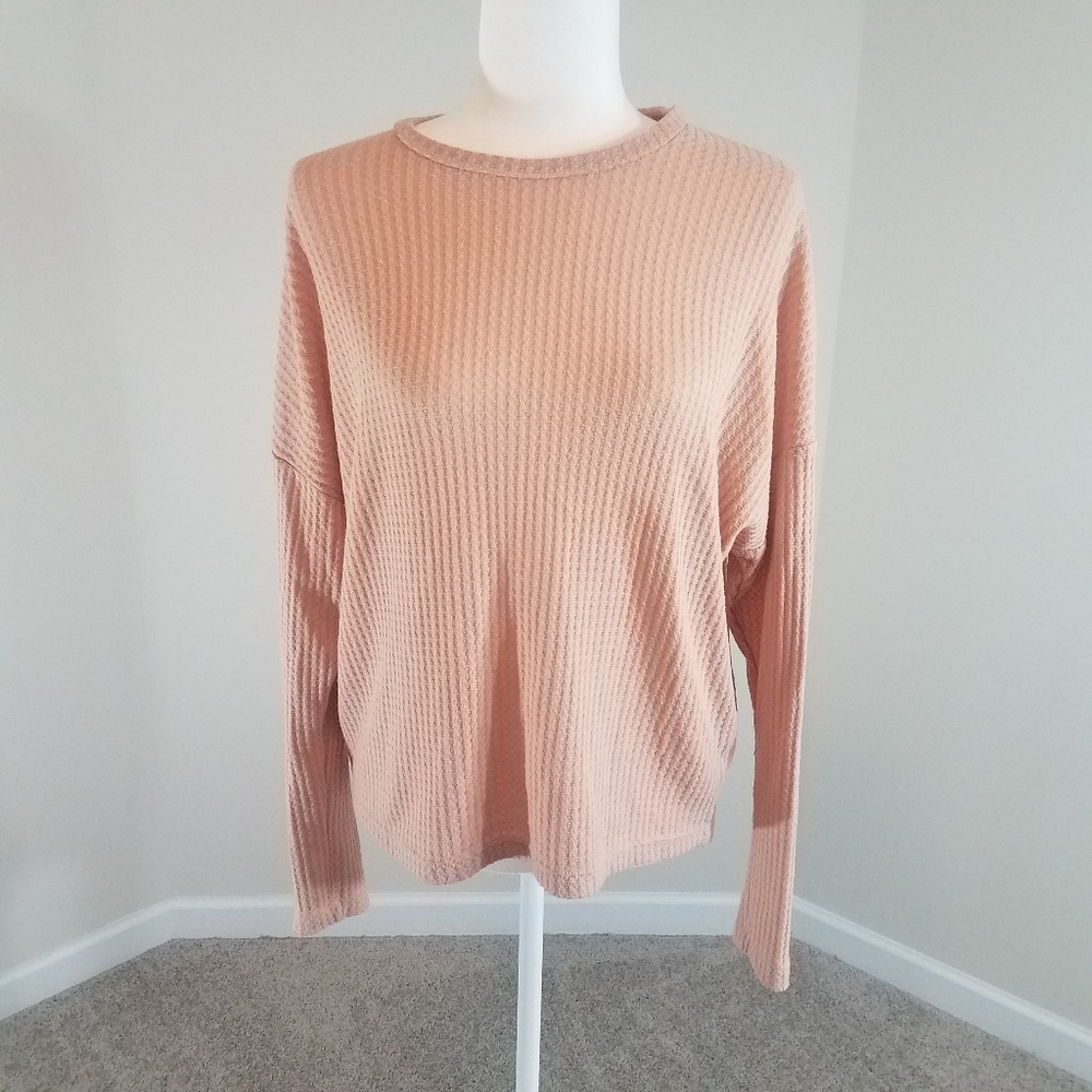 🌞2/$10 Express Waffle long sleeve Shirt